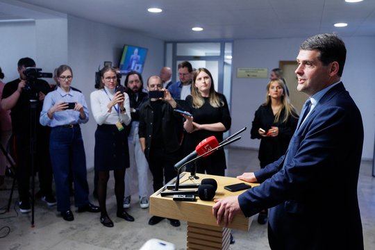 Iš R. Žemaitaičio lūpų – šokiruojantis pareiškimas: „Jie būtų kaip gyvuliai vienas kitą sutrypę“