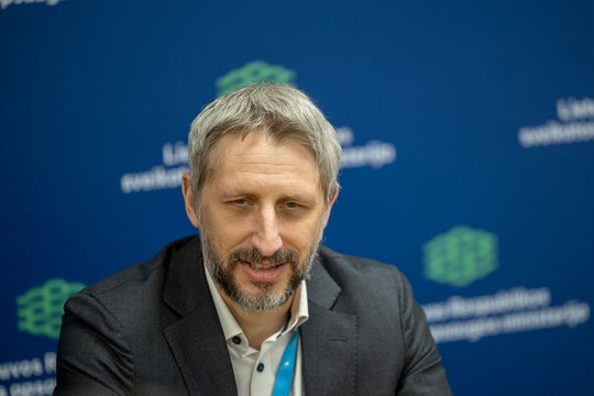 Pasitraukęs „Registrų centro“ vadovas tikisi, kad sektorius padarys išvadas: kalbame apie edukaciją