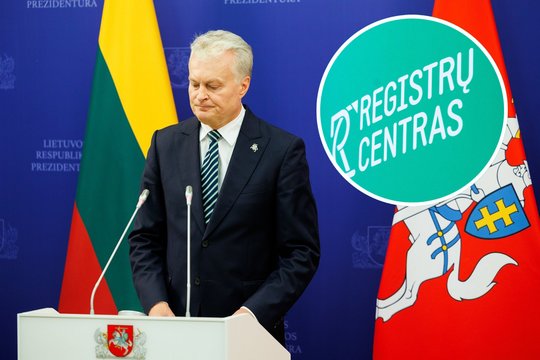 Iš Prezidentūros – griežta reakcija į skandalą Registrų centre: „Tai yra netoleruotina“