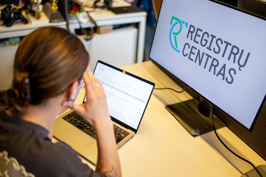 Aiškėja daugiau detalių apie precedento neturinčią duomenų vagystę: vykdytos dar sausį