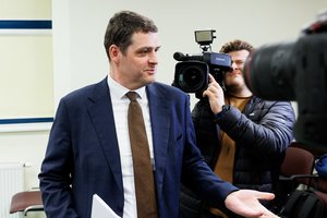 Po R. Žemaitaičio pareiškimų apie planuojamą karinį perversmą – policijos veiksmai, sureagavo ir politikai