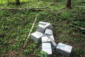 Šįkart nuolatinis baltarusiškų cigarečių „kurjeris“ administracine atsakomybe neatsipirks