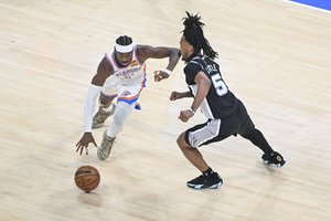 V. Wembanyamą surakinę „Thunder“ – per žingsnį nuo NBA finalo