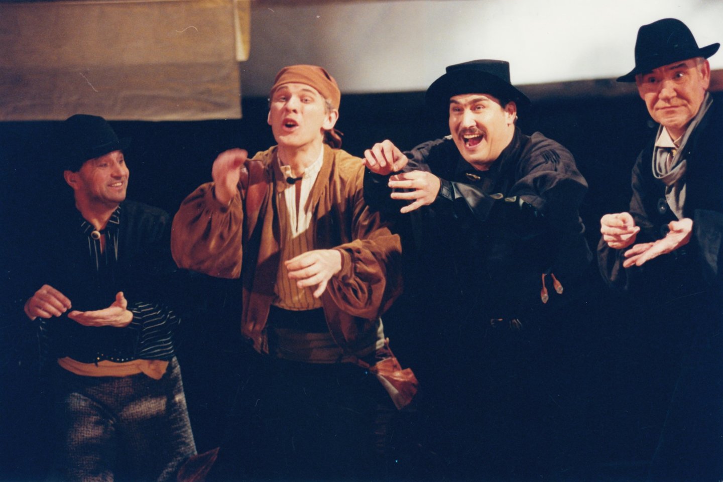 „Aš nelaikau pykčio viduje ir nelinkiu žmogui blogo. Man brangus kiekvienas – ir tas, kuris čia dirba, ir tas, kuris kažkada buvo sutiktas.“<br> Kauno valstybinio muzikinio teatro archyvo nuotr.