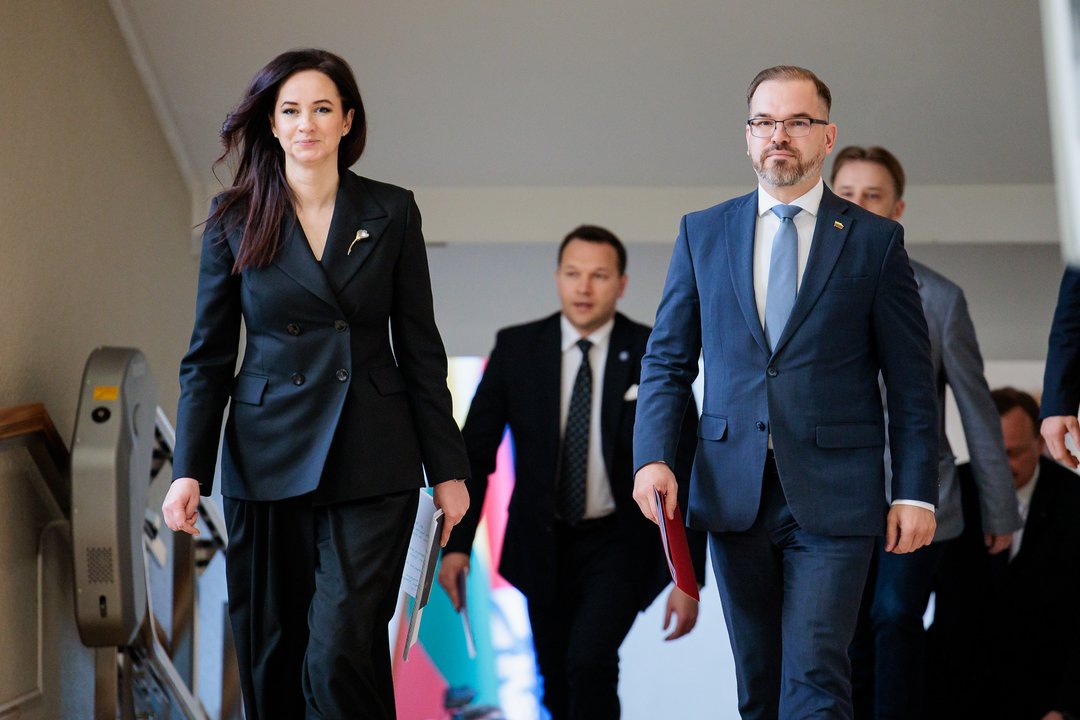„Visiškai nesuvokiama“: dėl duomenų nusiurbimo opozicija skubiai imasi veiksmų