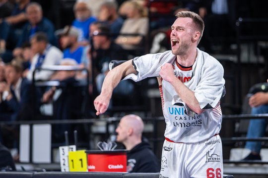 Sensacingasis „Juventus“ ir toliau stebina – LKL pusfinalio starte sumalė „Neptūną“