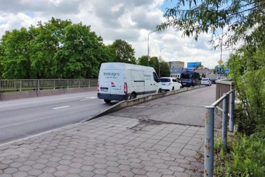 Tilto uždarymas šiame mieste gali kainuoti gyvybes: tarnybos ruošiasi blogiausiam