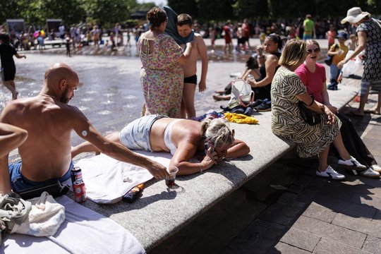 JT klimato vadovas: karščio banga Vakarų Europoje – brutalus priminimas apie klimato kaitą