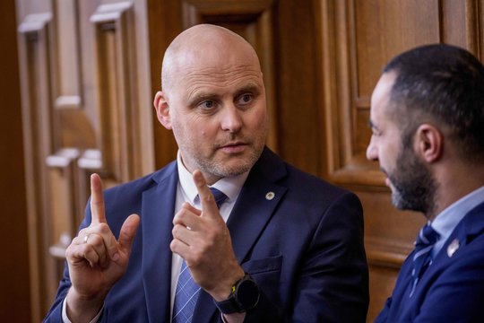 Latvija turi naują vyriausybę: premjeru tapo A. Kulbergas