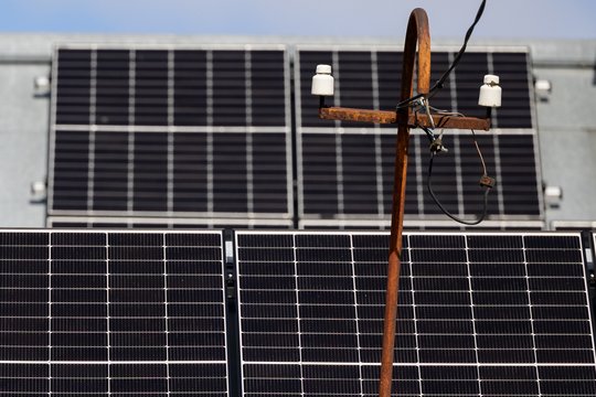 Teismas nustatė pažeidimą, bet paramos skirstytojams nė motais: lipa ant to paties grėblio