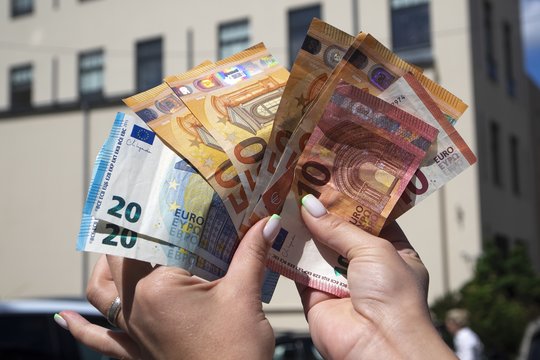 Milijardinės industrijos atstovai šiame mieste išmokėjo geriausias algas