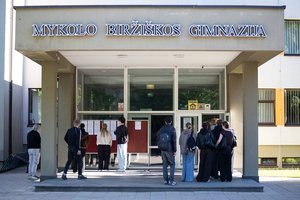 Egzaminų sesiją pradeda lietuvių kalbos ir literatūros egzaminas