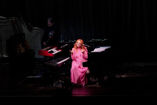 Tori Amos koncertas Vilniuje: naujojo albumo pristatymas ir ištikimiausių gerbėjų dėmesys