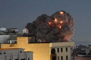 Karas Irane. Kuveito oro uoste – aukos pareikalavęs dronų smūgis