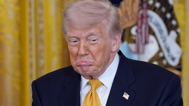 D. Trumpas įstrigo karų galvosūkiuose: kortos – ne jo rankose