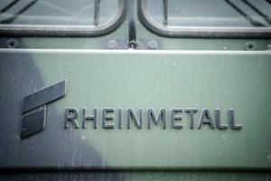 Vokietijos ginklų gamintoja „Rheinmetall“ pasirašė 5,7 mlrd. eurų vertės sutartį su Rumunija