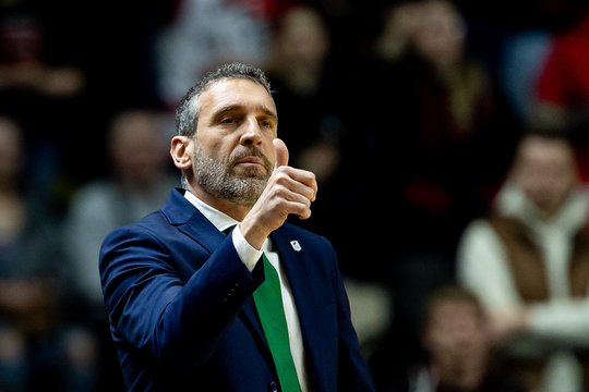 „Crvena Zvezda“ prisiviliojo sėkmingai trofėjus renkantį ispaną