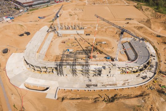Įsibėgėja Nacionalinio stadiono statybos: pamatykite, kaip futbolo paminklas atrodo dabar
