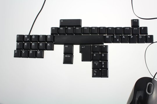 Tyrimas: dezinformacija socialiniuose tinkluose platinama pagal tiksliai suplanuotą sistemą