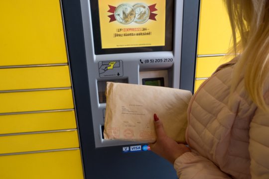Lietuvos paštas apie siuntas informuos dar vienu būdu