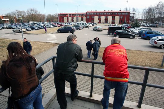 Įspėja: rudenį gali tekti grįžti prie visiems gyventojams skausmingų mokesčių