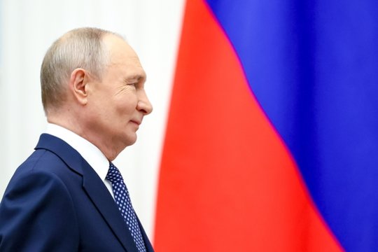 V. Putinas – aklavietėje: teks rinktis tarp dviejų skausmingų scenarijų