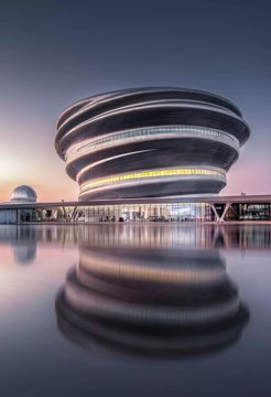 Tai vienas įspūdingiausių pastarųjų metų mokslo centrų: jo architektas metė iššūkį dirbtinio intelekto erai
