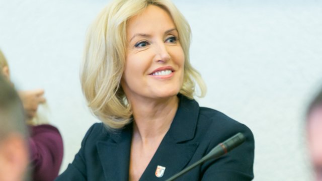 Analizuoja Ž. Pinskuvienės mamos namo Palangoje įsigijimą: gali pralenkti augalininkystės tarnybos skandalą