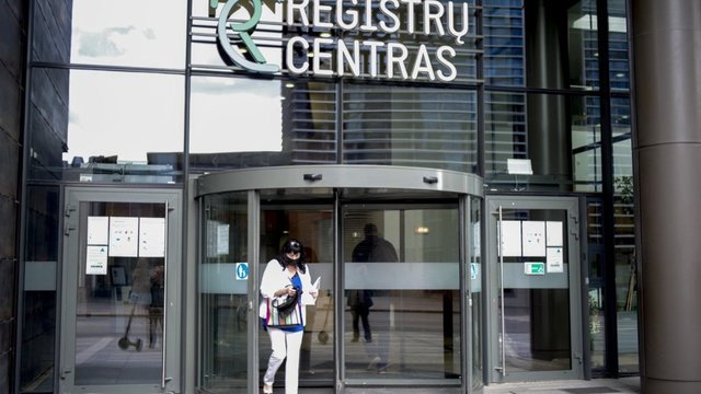RC vagystę sieja su instituciniu aplaidumu: kelia klausimą, kodėl anksčiau taikyta praktika buvo ignoruojama