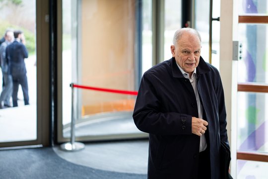 Lemiamo sprendimo išvakarėse – V. P. Andriukaičio žinia dėl koalicijos ir galimo skilimo prognozė