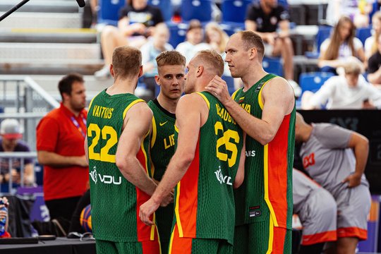 Lietuvos trijulių rinktinė pasaulio čempionate yra nenugalima: keliauja į ketvirtfinalį