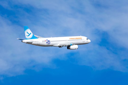 „BGS“ pratęsė degalų tiekimo partnerystę su „Freebird Airlines“ prieš vasaros kelionių sezoną