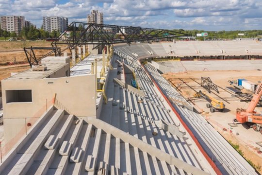 Dėl nacionalinio stadiono statybų pabaigos plano nekeičia: drąsiai atsakė, kada įvyks pirmasis renginys