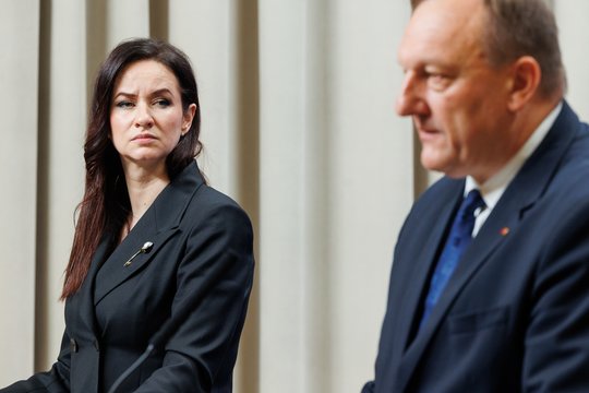 Po žinios apie galimą įsilaužimą į VRM darbuotojų paskyras – I. Ruginienės reakcija