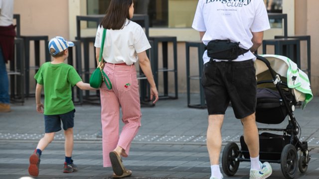Apie vaikų globą atvirai: kokią įtaką vaikystei turi pakartotinis vaiko apsaugos poreikis?