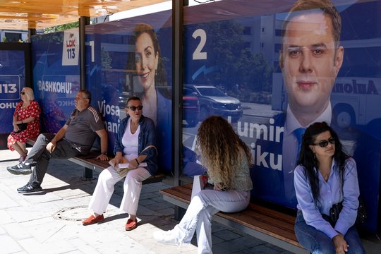 Kosovo parlamentui atsidūrus aklavietėje, šalyje vyksta treti rinkimai per 16 mėnesių