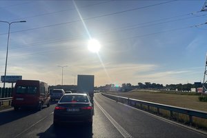 Kelyje A1 Kaune sekmadienio vakarą – masinės avarijos, nusidriekė ilgos automobilių spūstys