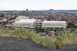 Šį pastatą išgelbėjo ne statybos, o griovimas: projektas laimėjo svarbiausią Europos architektūros apdovanojimą