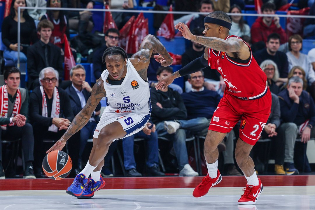 Į Kauno „Žalgirį“ šnairuojantį amerikietį „Anadolu Efes“ tiesiog atleido