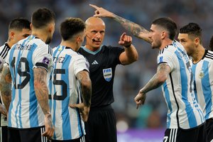 Atskleista, kiek čempionate uždirbs futbolo teisėjai: pinigus gaus net ir nepasirodę aikštėje