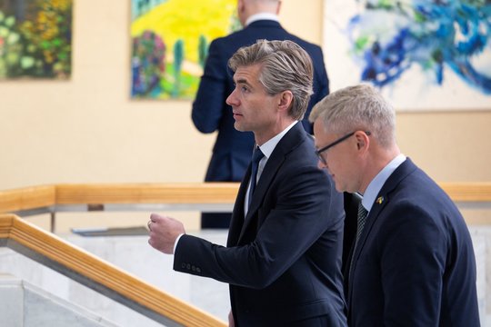 URM siūlo viceministrui T. Valiui suteikti įgaliojimus su JAV pasirašyti susitarimą dėl kritinių mineralų