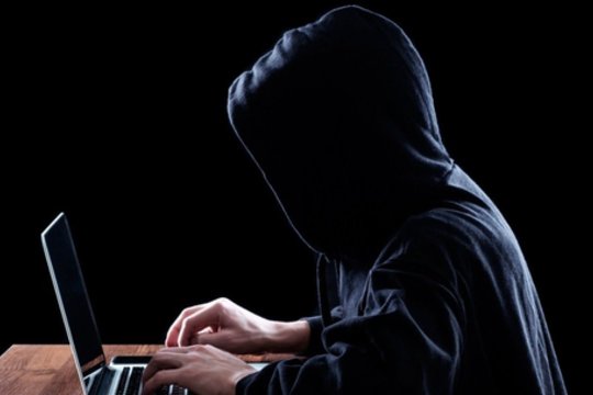 Praneša apie duomenų nutekėjimą sveikatos sektoriuje: atsakė, ar buvo pasiekti ir pacientų duomenys