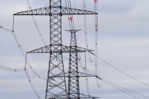 Vyriausybės komisija aptarė, kaip stiprinti strateginių energetikos objektų apsaugą