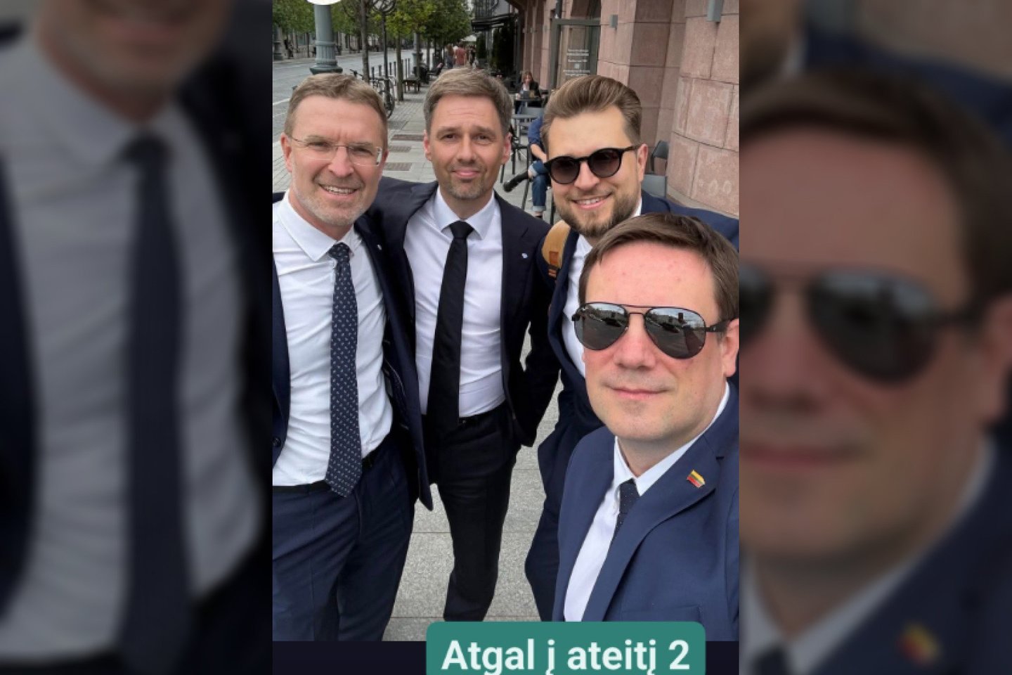 Demokratai vyksta deryboms pas „socdemus“.<br> Feisbuko nuotr.
