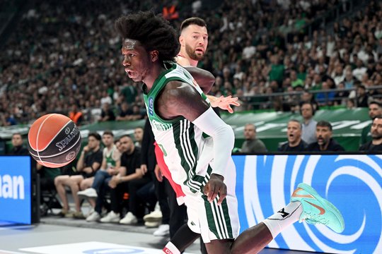 „Panathinaikos“ dramatiškai išplėšė lemiamas Graikijos finalo rungtynes