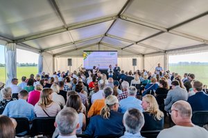 Birželio 17 d. VDU ŽŪA mokslinė-praktinė konferencija „Žemdirbio vasara 2026“ kviečia susipažinti su inovatyviais agroinžineriniais sprendimais augalininkystėje