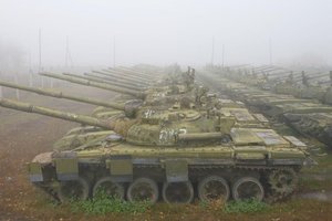 Analitiko kirtis Maskvai: atvirųjų šaltinių žvalgyba atskleidė tikrąjį Rusijos tankų rezervą