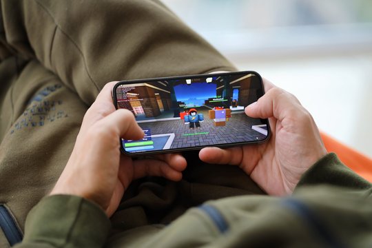 Kilus visuotiniam vaikų pasipiktinimui, Rusijoje atblokuota „Roblox“