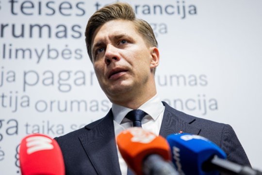 Kodėl M. Sinkevičius delsia užimti premjero pareigas?