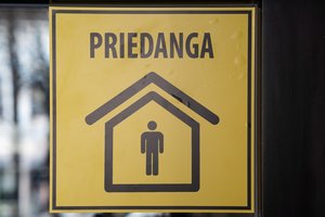 Siūloma supaprastinti reikalavimus norintiems kaime pasistatyti nedidelę priedangą